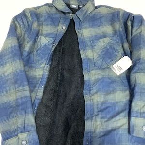 Vans Fuzzy Flannel Jacket🤍